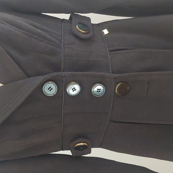 XOXO Gothic Coat - Picture 2 of 7